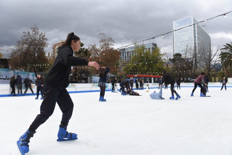 Nueva pista de patinaje en Parque Araucano